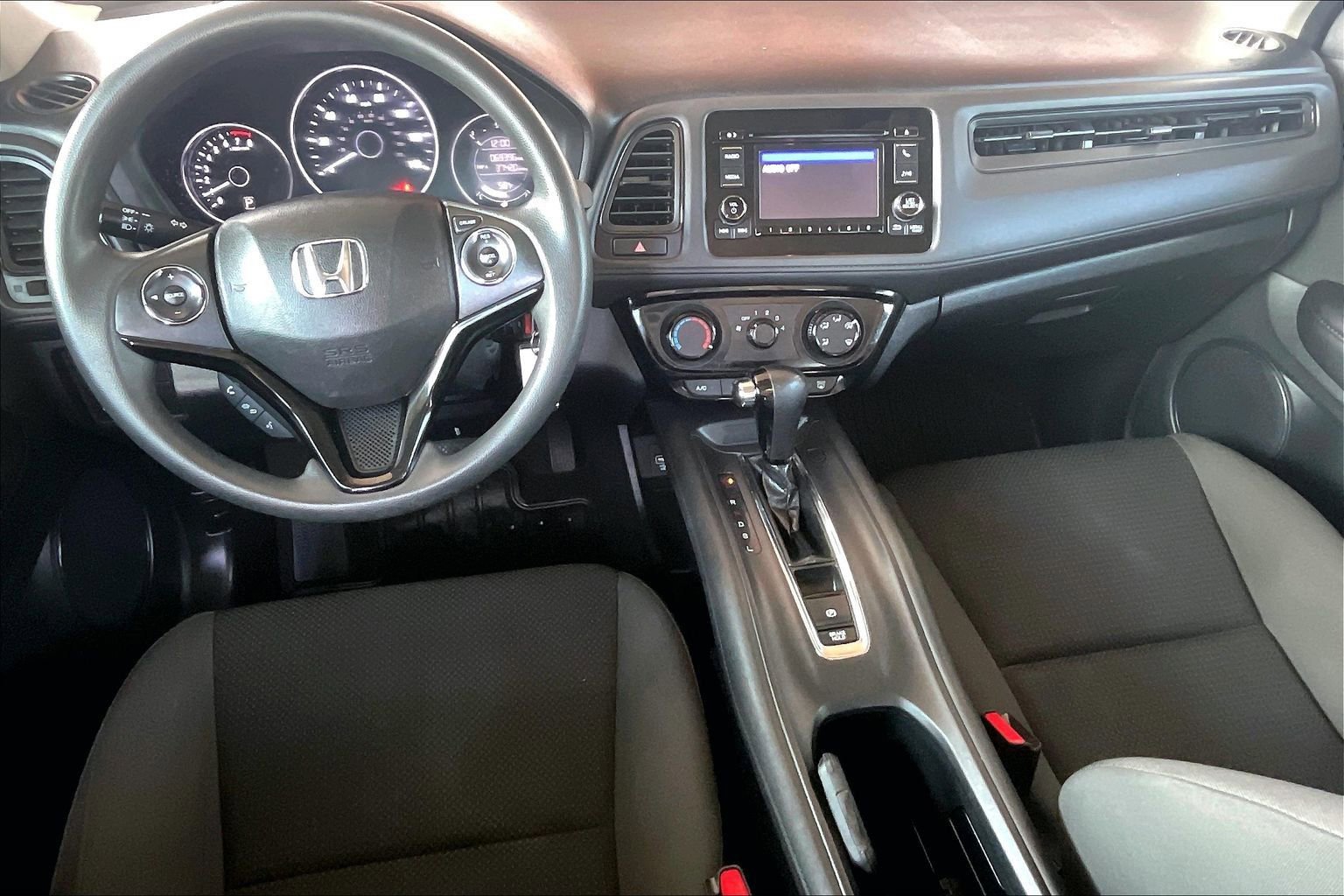 Used 2019 Honda HR-V LX image 7
