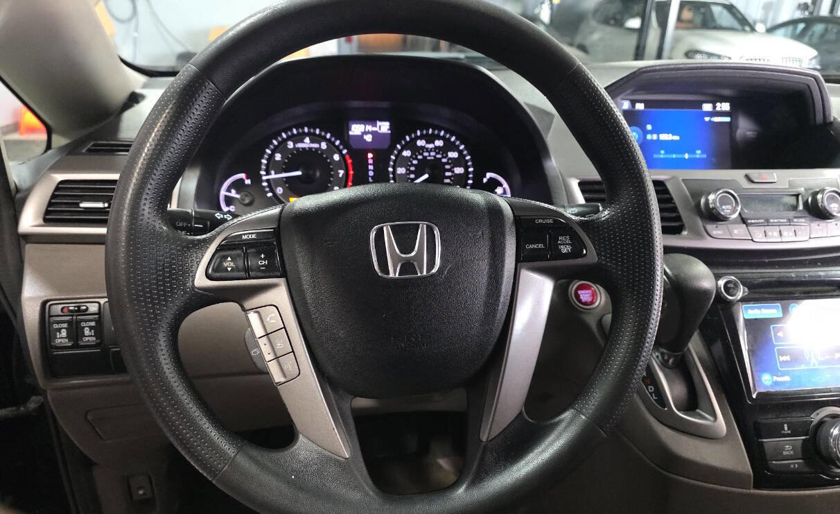 Used 2016 Honda Odyssey EX image 11