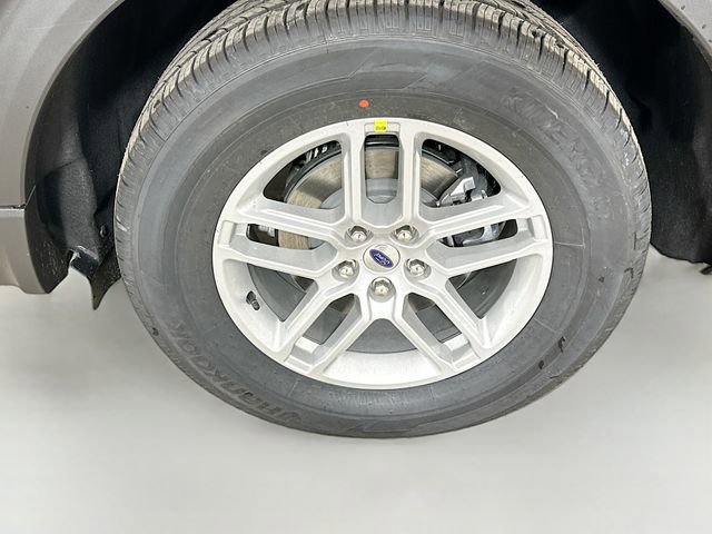 New 2026 Ford Explorer Active image 29