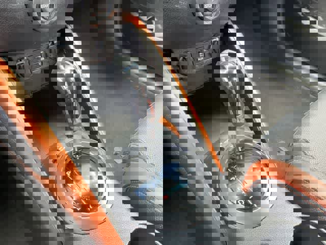 Used 2017 Hyundai Veloster Turbo image 22