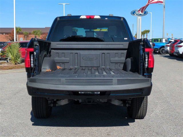 Used 2025 Ford F150 Lightning Flash image 13