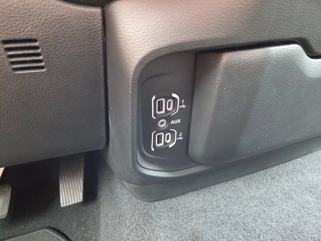 Used 2025 RAM 1500 Tradesman RWD image 27