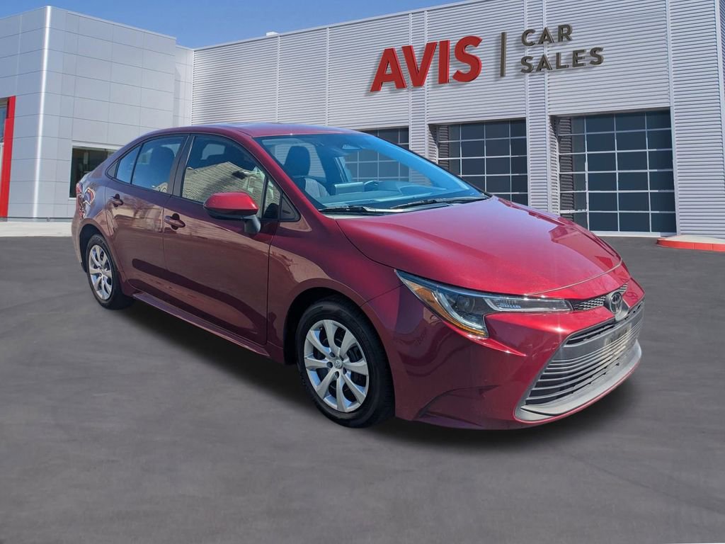 Used 2024 Toyota Corolla LE FWD image 3