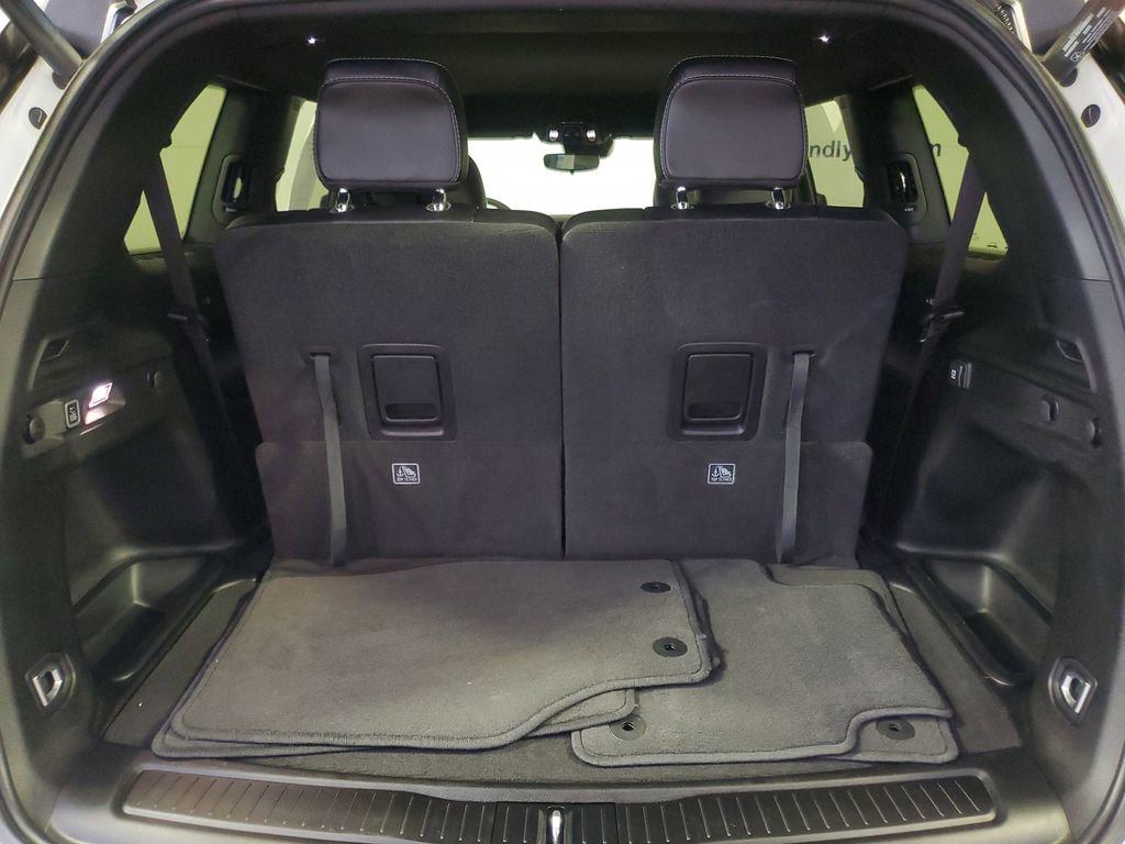 Used 2023 Jeep Grand Cherokee L Laredo image 8