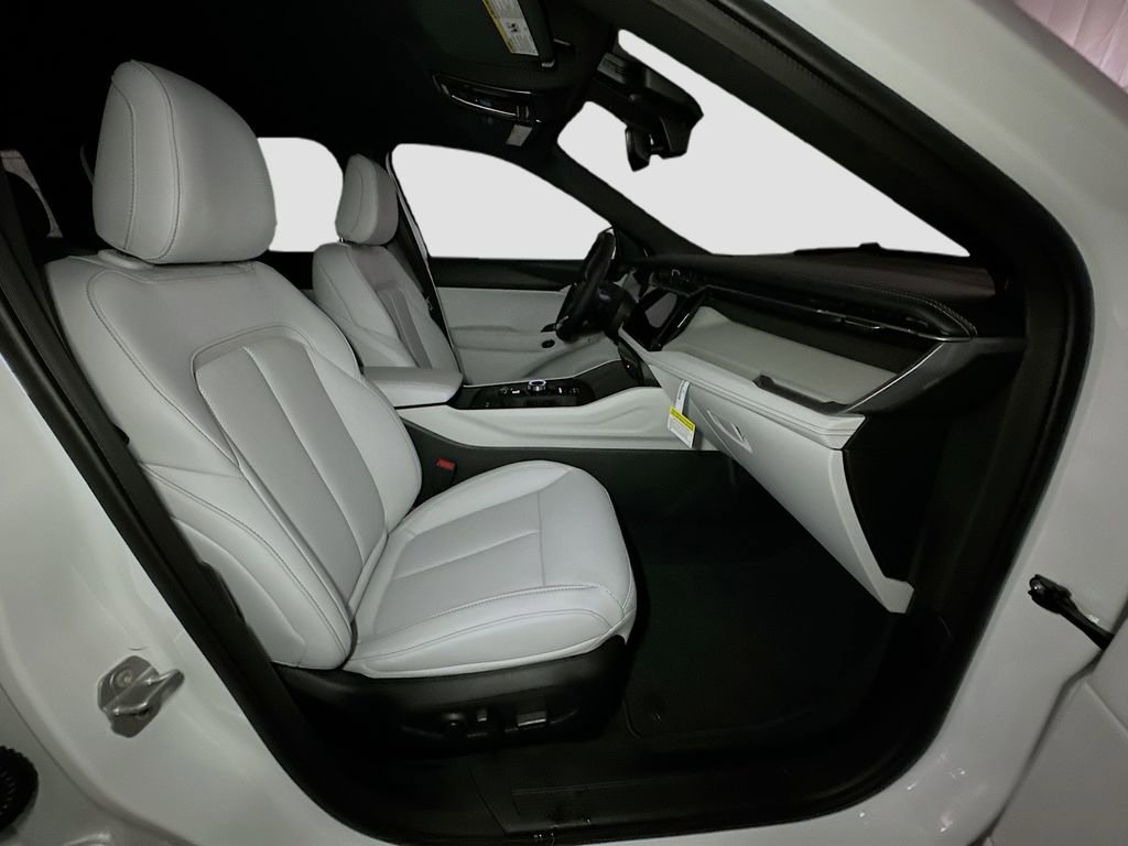 New 2026 Jeep Cherokee Limited AWD/4WD image 31
