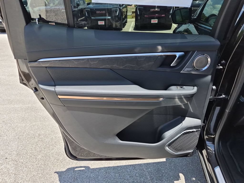 New 2026 Buick Enclave Avenir w/ Super Cruise Package FWD image 34