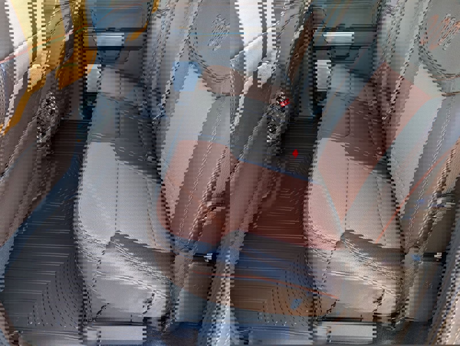 New 2026 Ford F250 King Ranch w/ Chrome Package image 31