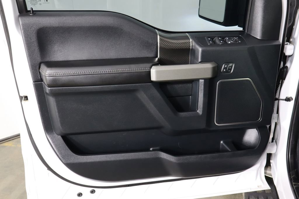 Used 2019 Ford F150 Raptor w/ Equipment Group 802A Luxury AWD/4WD image 19