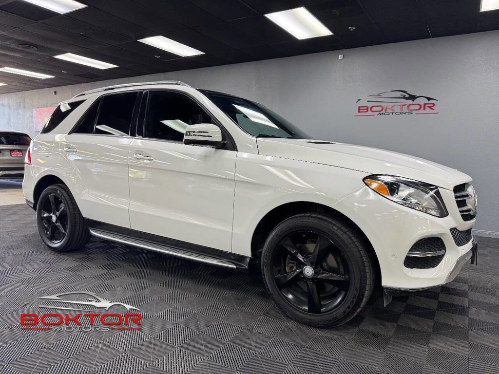Used 2017 Mercedes-Benz GLE 350 4MATIC image 1