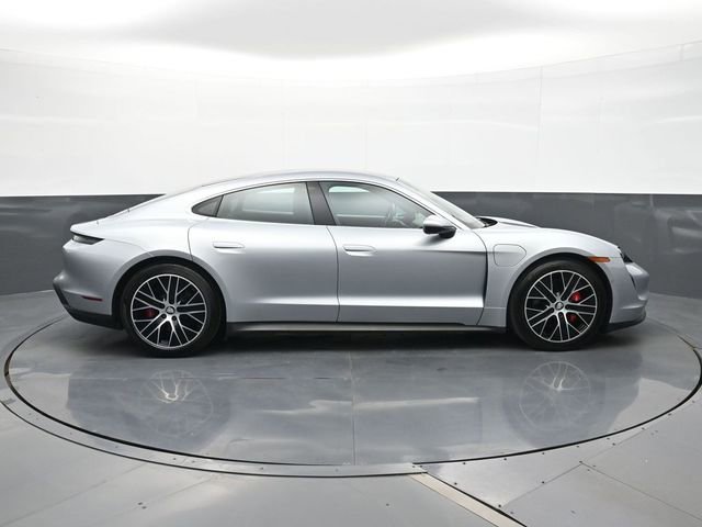 Certified 2022 Porsche Taycan 4S image 24