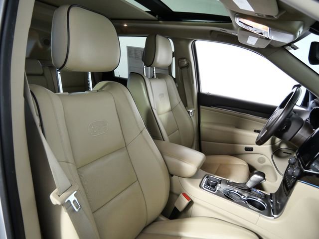 Used 2021 Jeep Grand Cherokee Overland image 12