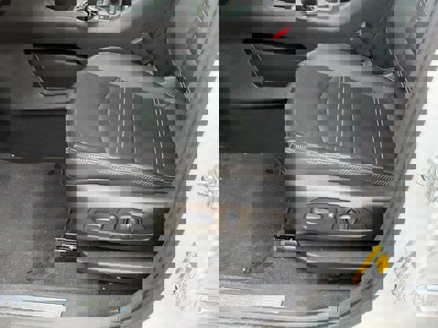 Used 2023 GMC Terrain Denali w/ Denali Premium Package AWD/4WD image 15