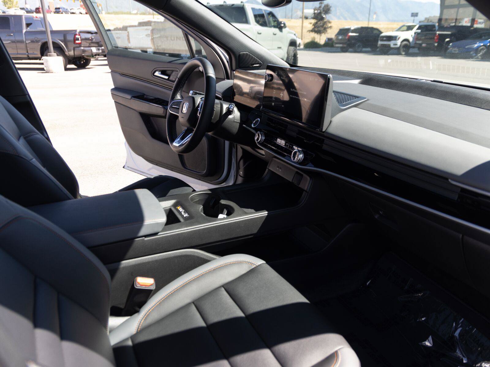 Used 2025 Honda Prologue Touring image 22