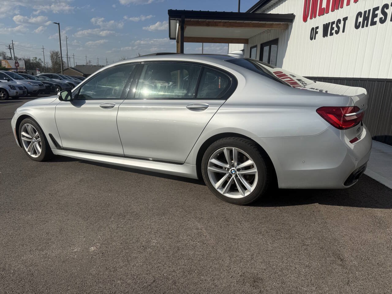 Used 2017 BMW 750i xDrive AWD/4WD image 11