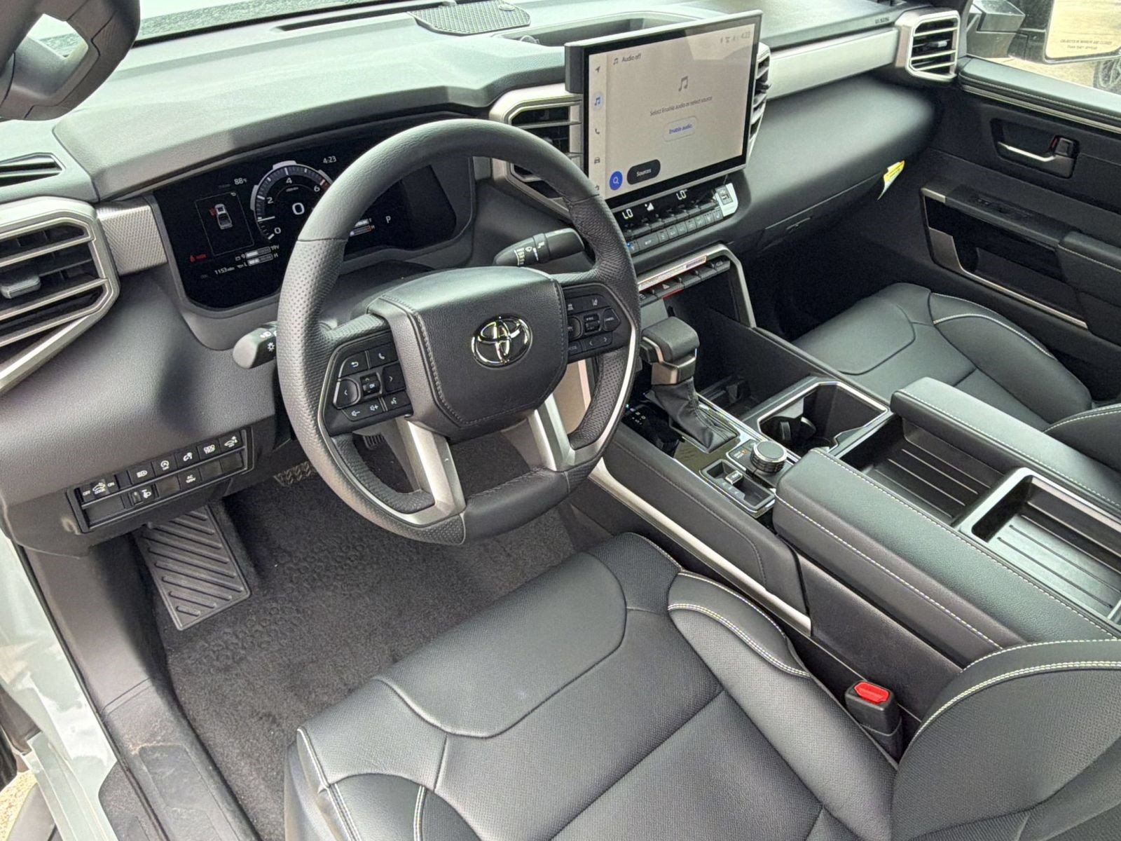 Used 2026 Toyota Tundra Limited w/ Power Package AWD/4WD image 4