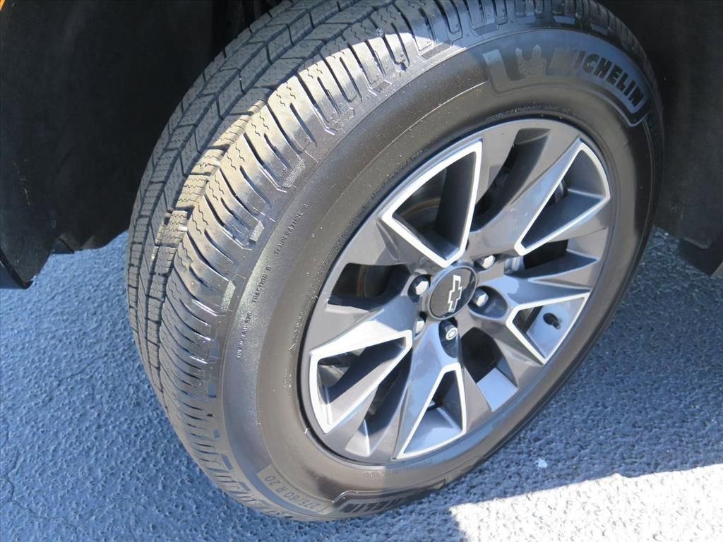 Used 2021 Chevrolet Tahoe Z71 w/ Z71 Signature Package image 26