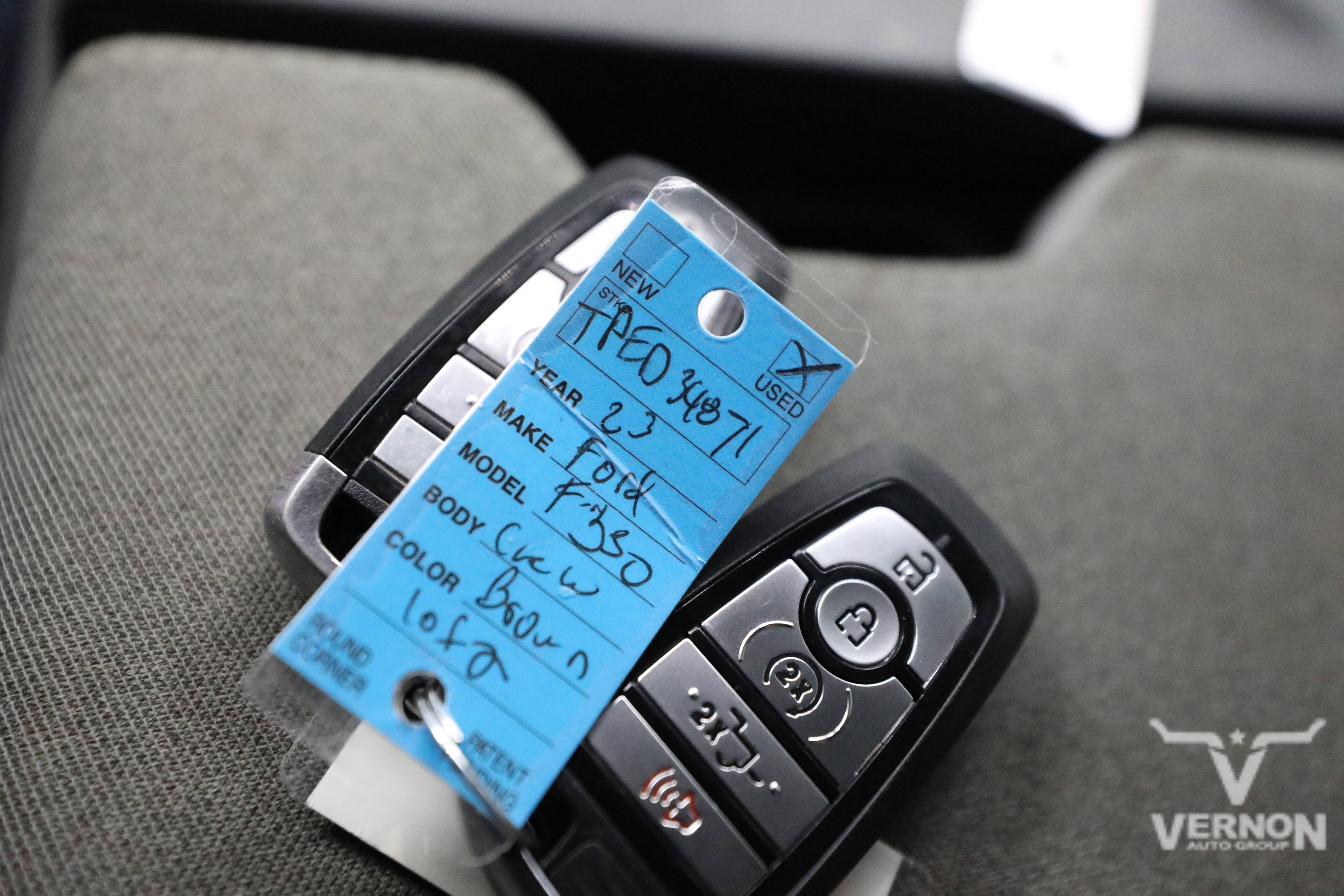 Used 2023 Ford F350 XLT w/ XLT Premium Package AWD/4WD image 13