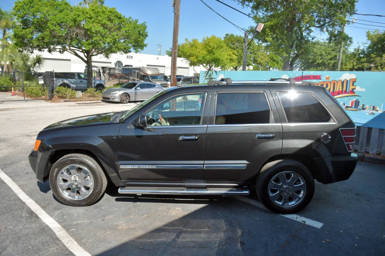 Used 2008 Jeep Grand Cherokee Overland w/ Mopar Chrome Edition Group AWD/4WD image 7