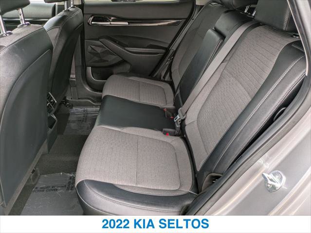 Used 2022 Kia Seltos S image 22