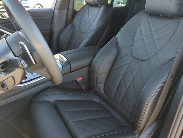 Used 2026 BMW X5 sDrive40i w/ M Sport Package image 17