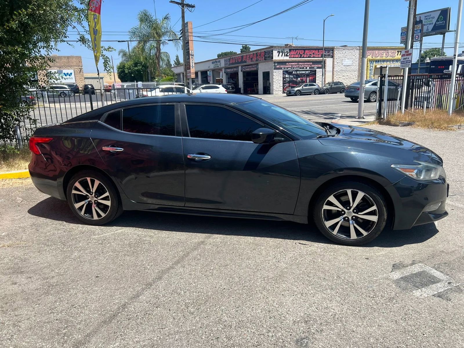 Used 2017 Nissan Maxima 3.5 S FWD image 4