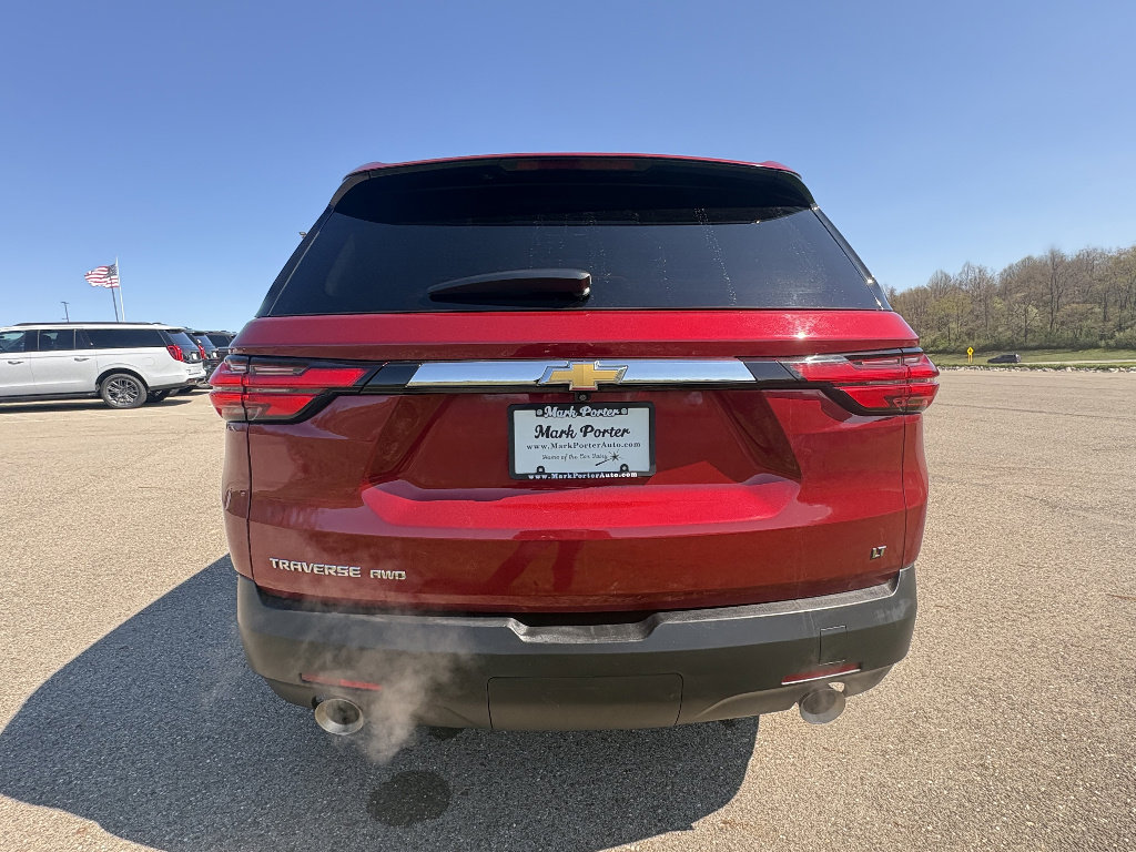 Used 2023 Chevrolet Traverse LT AWD/4WD image 4