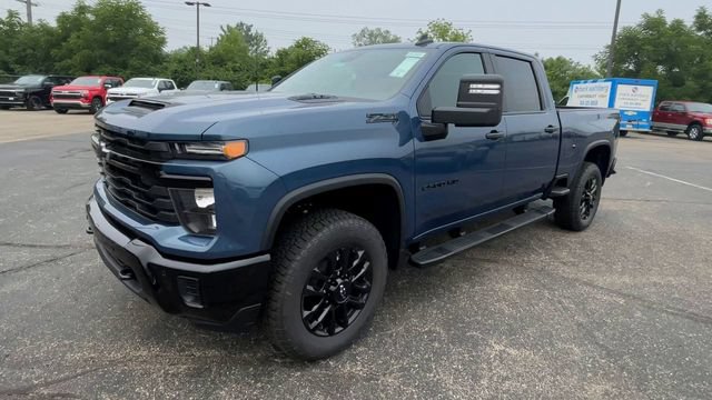 New 2026 Chevrolet Silverado 2500 Custom w/ Custom Value Package AWD/4WD image 6
