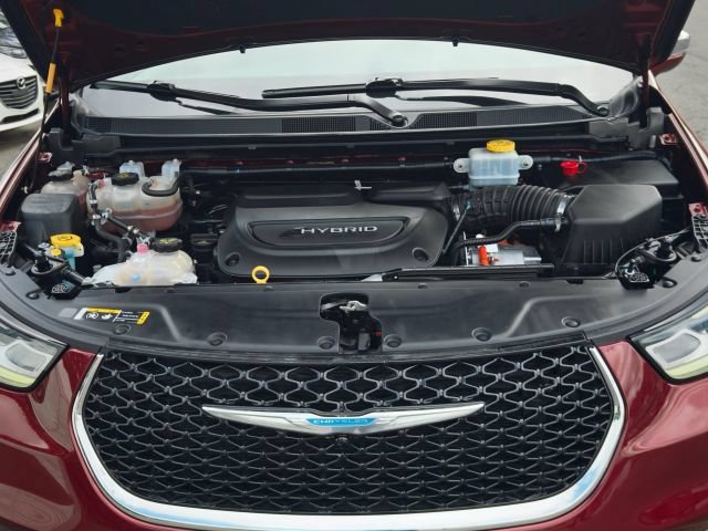Used 2021 Chrysler Pacifica Limited FWD image 66