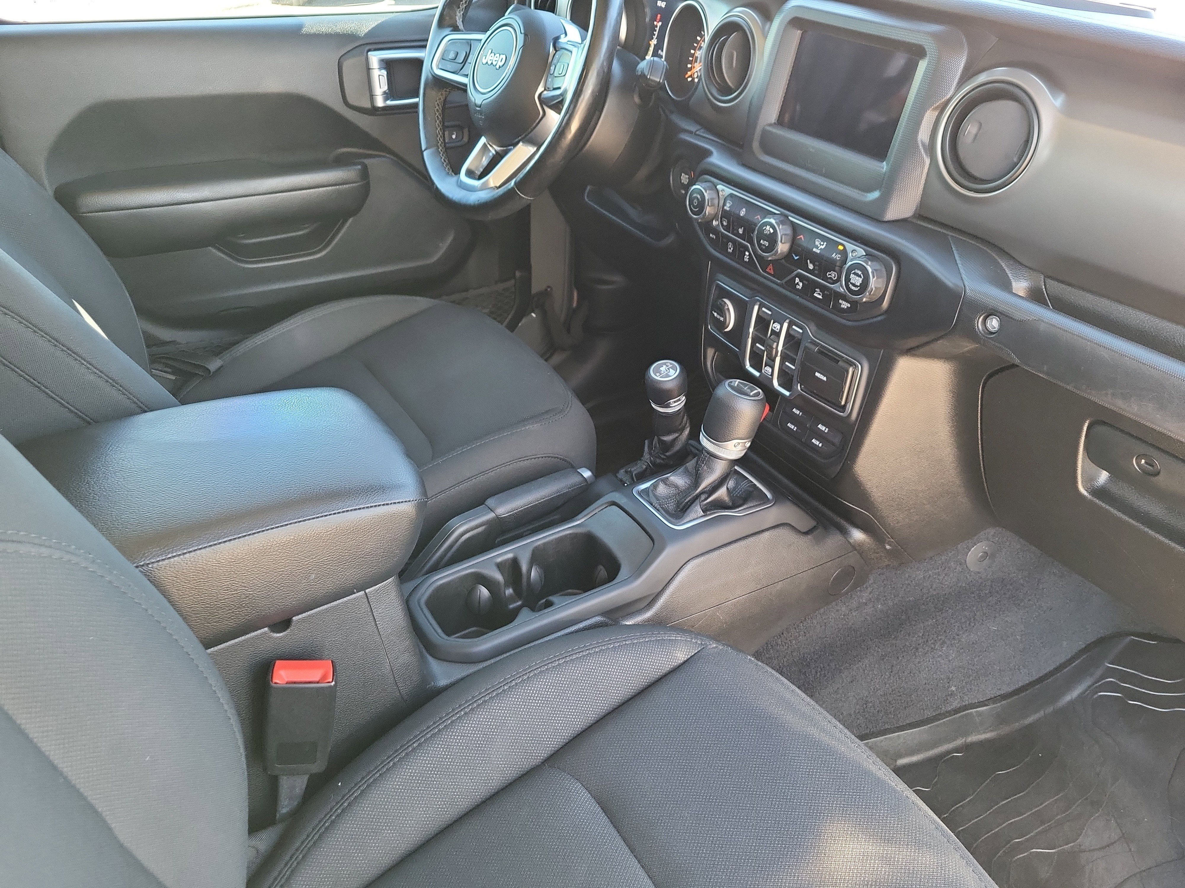 Used 2020 Jeep Gladiator Sport w/ Quick Order Package 24S image 15