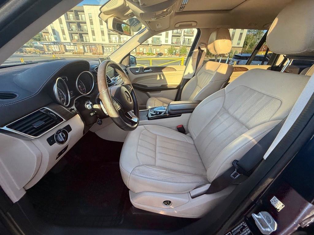 Used 2017 Mercedes-Benz GLS 450 4MATIC image 14
