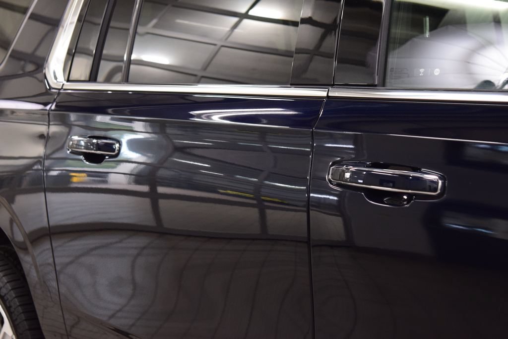 Used 2023 GMC Yukon XL Denali AWD/4WD image 19