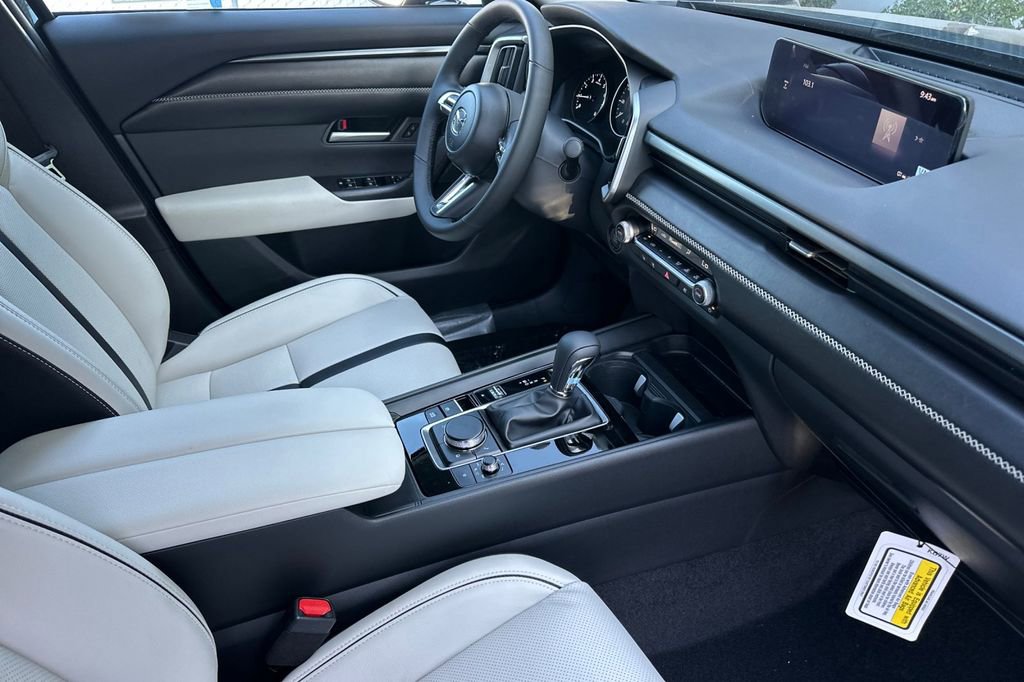 New 2026 MAZDA CX-50 AWD 2.5 S w/ Cargo Package image 17