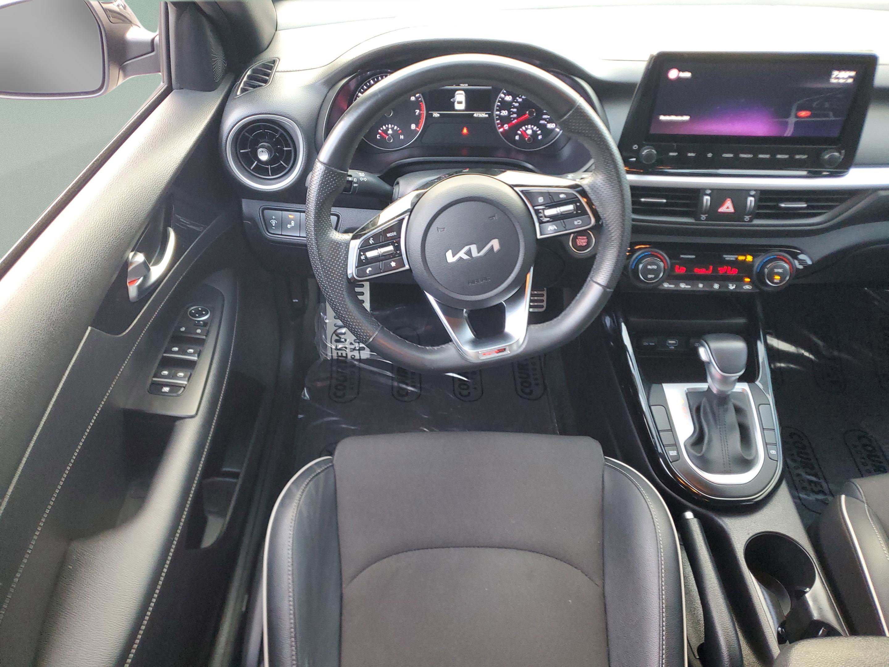 Certified 2022 Kia Forte GT-Line FWD image 10