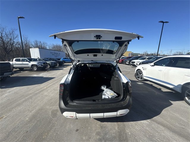 New 2025 Nissan Kicks SV w/ SV Premium Package image 23