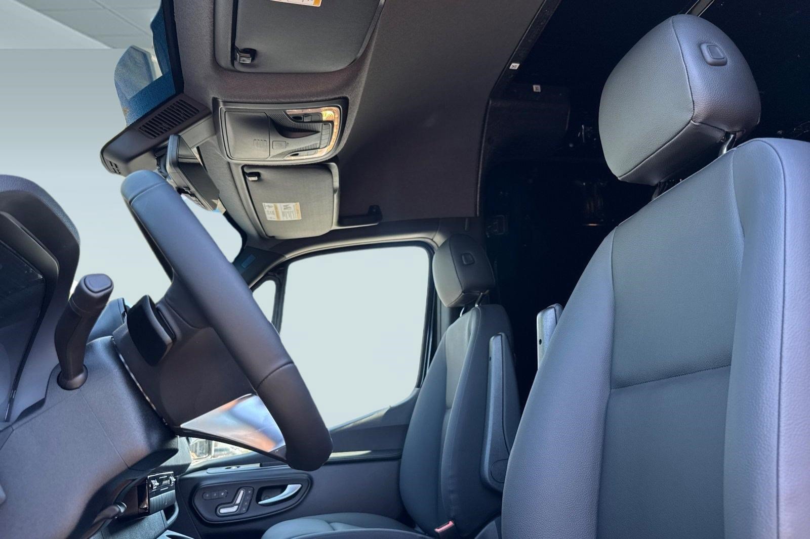 New 2026 Mercedes-Benz Sprinter 2500 image 13