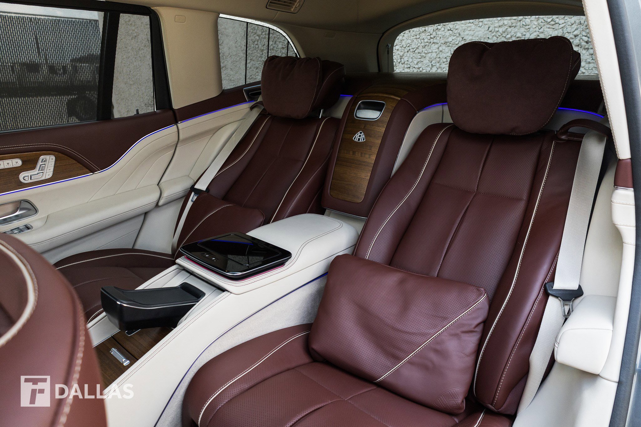 Used 2023 Mercedes-Benz Maybach GLS 600 4MATIC image 36