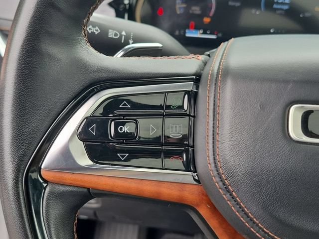 Used 2022 Jeep Grand Cherokee Summit AWD/4WD image 20