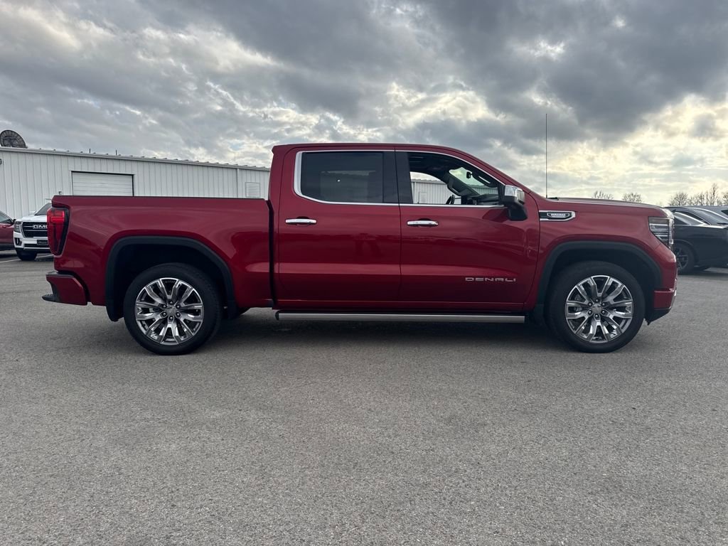 Used 2024 GMC Sierra 1500 Denali image 7