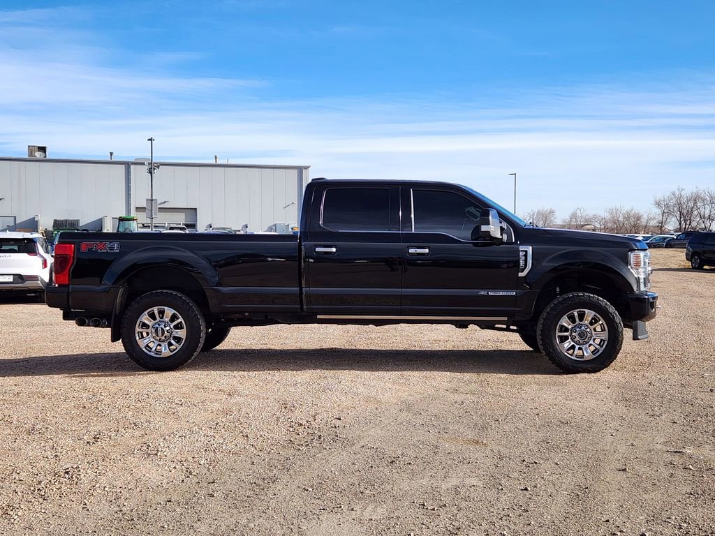 Used 2022 Ford F350 Limited image 2