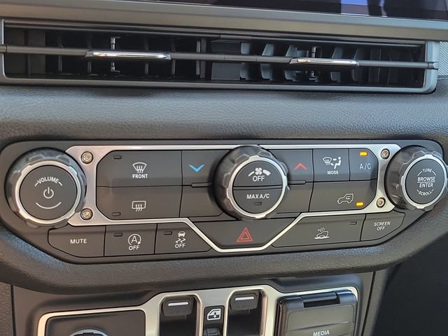 New 2026 Jeep Wrangler Unlimited Sport AWD/4WD image 21