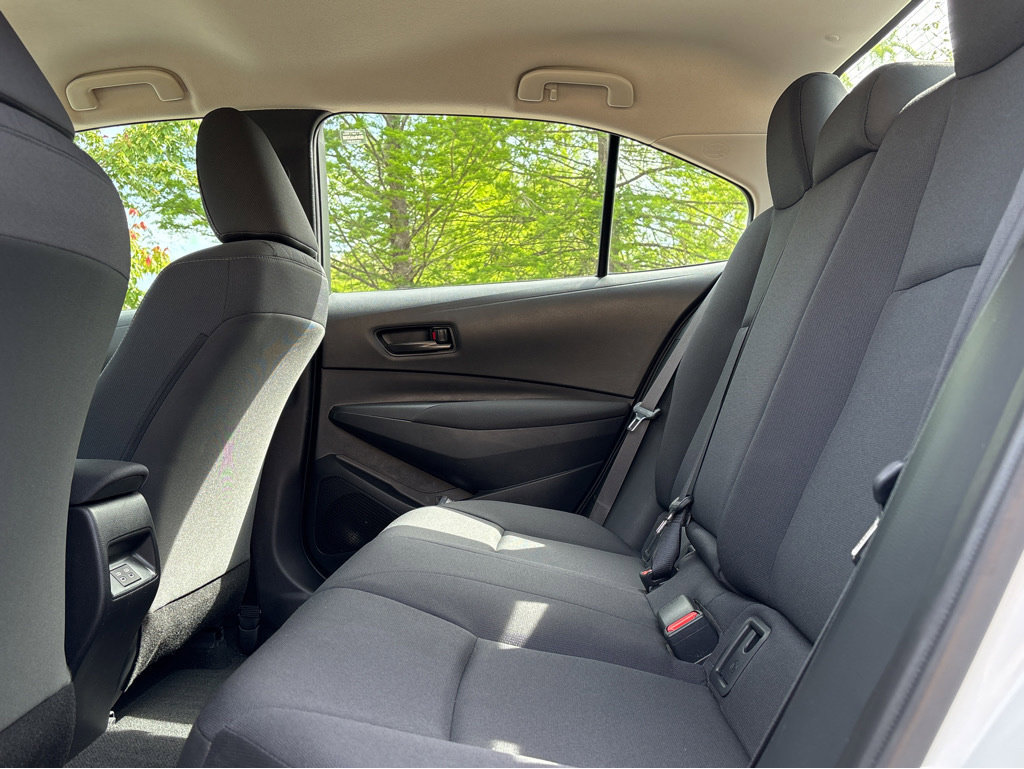 Used 2024 Toyota Corolla LE FWD image 16
