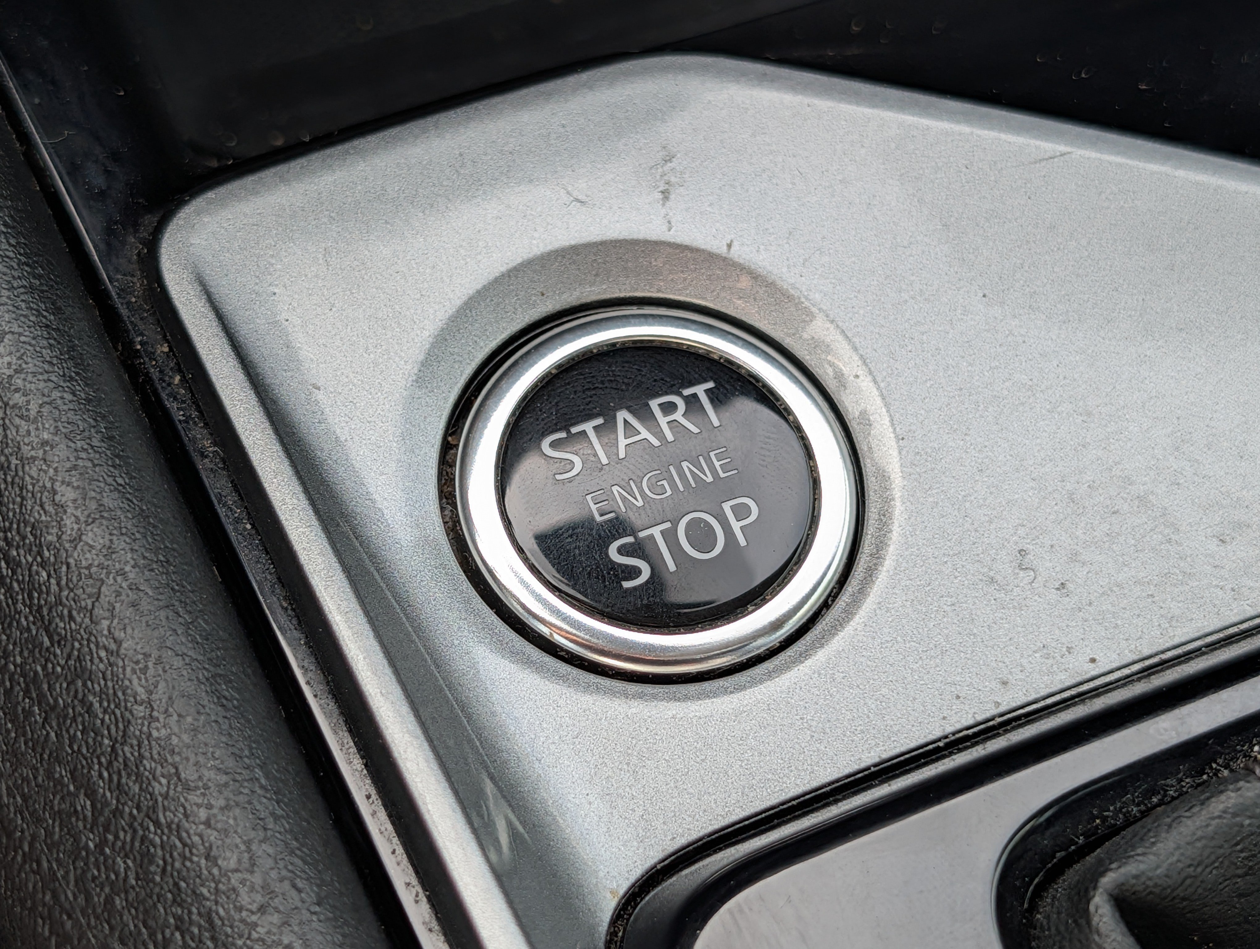 Used 2024 Nissan Altima 2.5 SV FWD image 29
