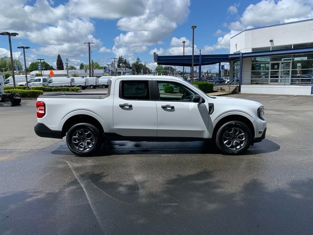 New 2026 Ford Maverick XLT w/ Equipment Group 301A AWD/4WD image 7