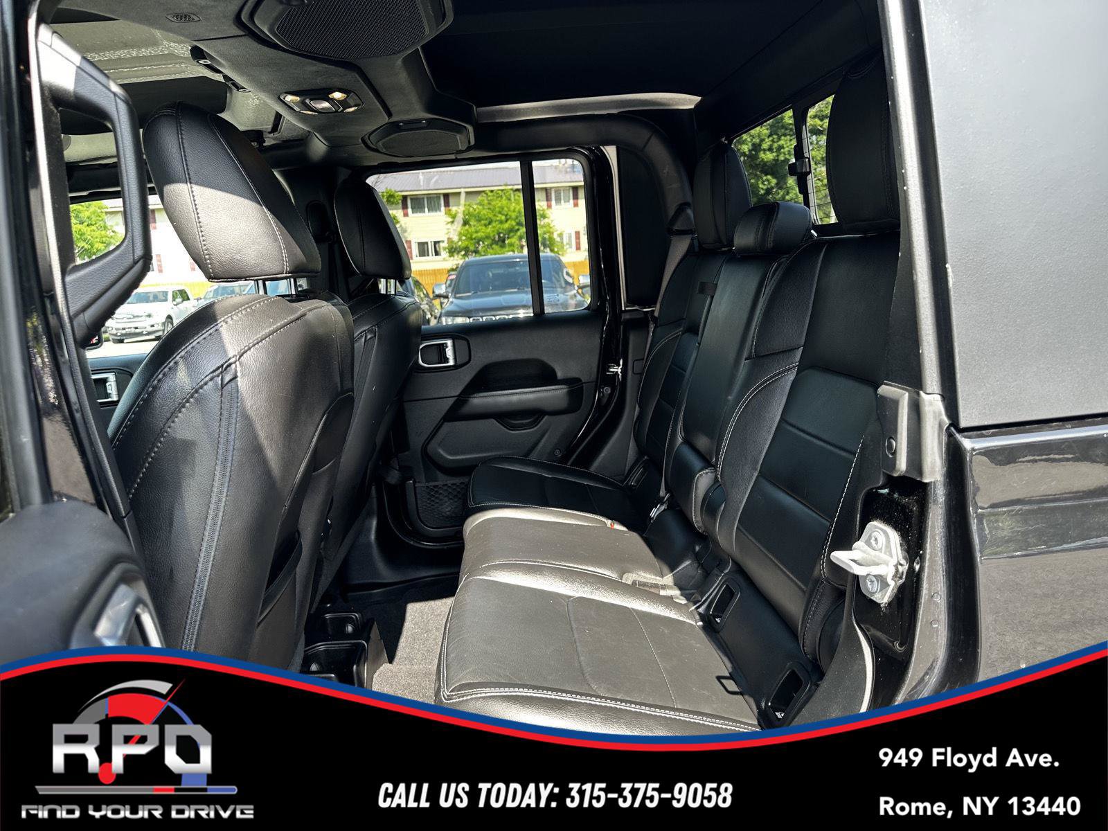 Used 2020 Jeep Gladiator Overland AWD/4WD image 25