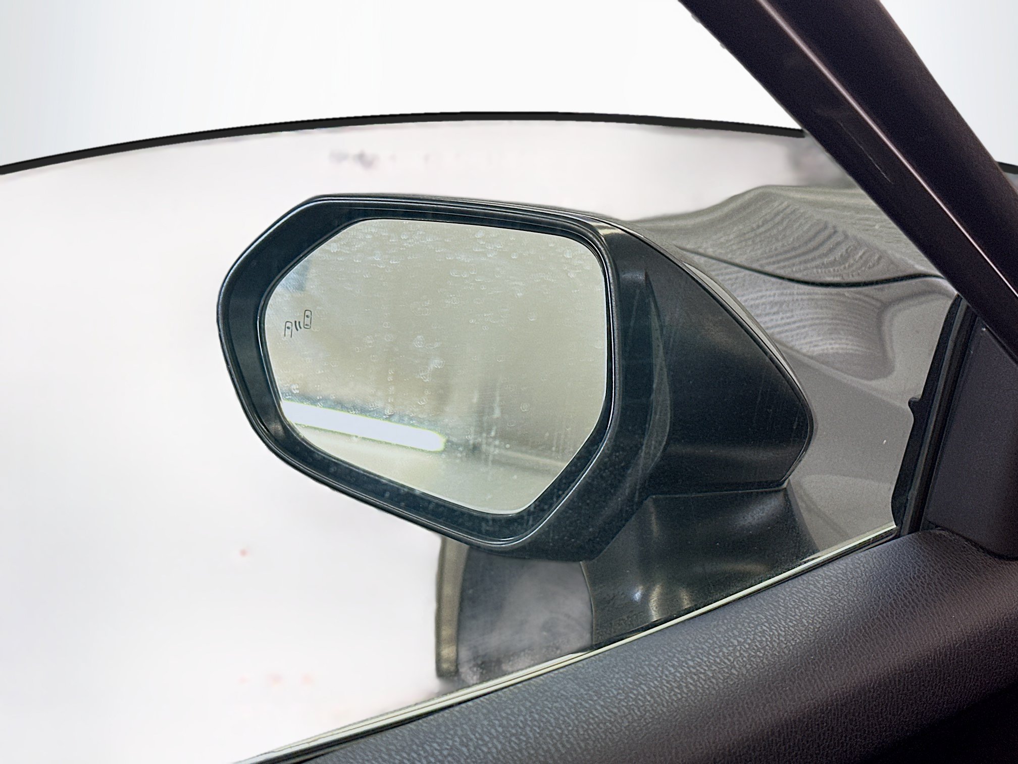 Used 2024 Toyota Camry XSE FWD image 16