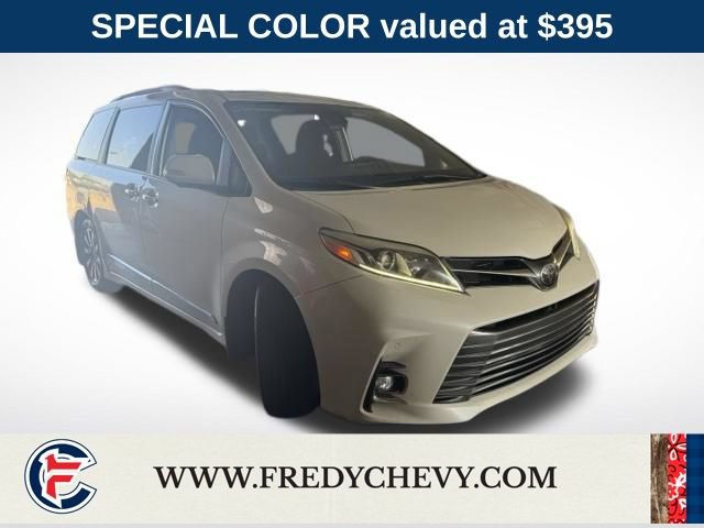 Used 2019 Toyota Sienna Limited Premium w/ Carpet Mat Package FWD image 3