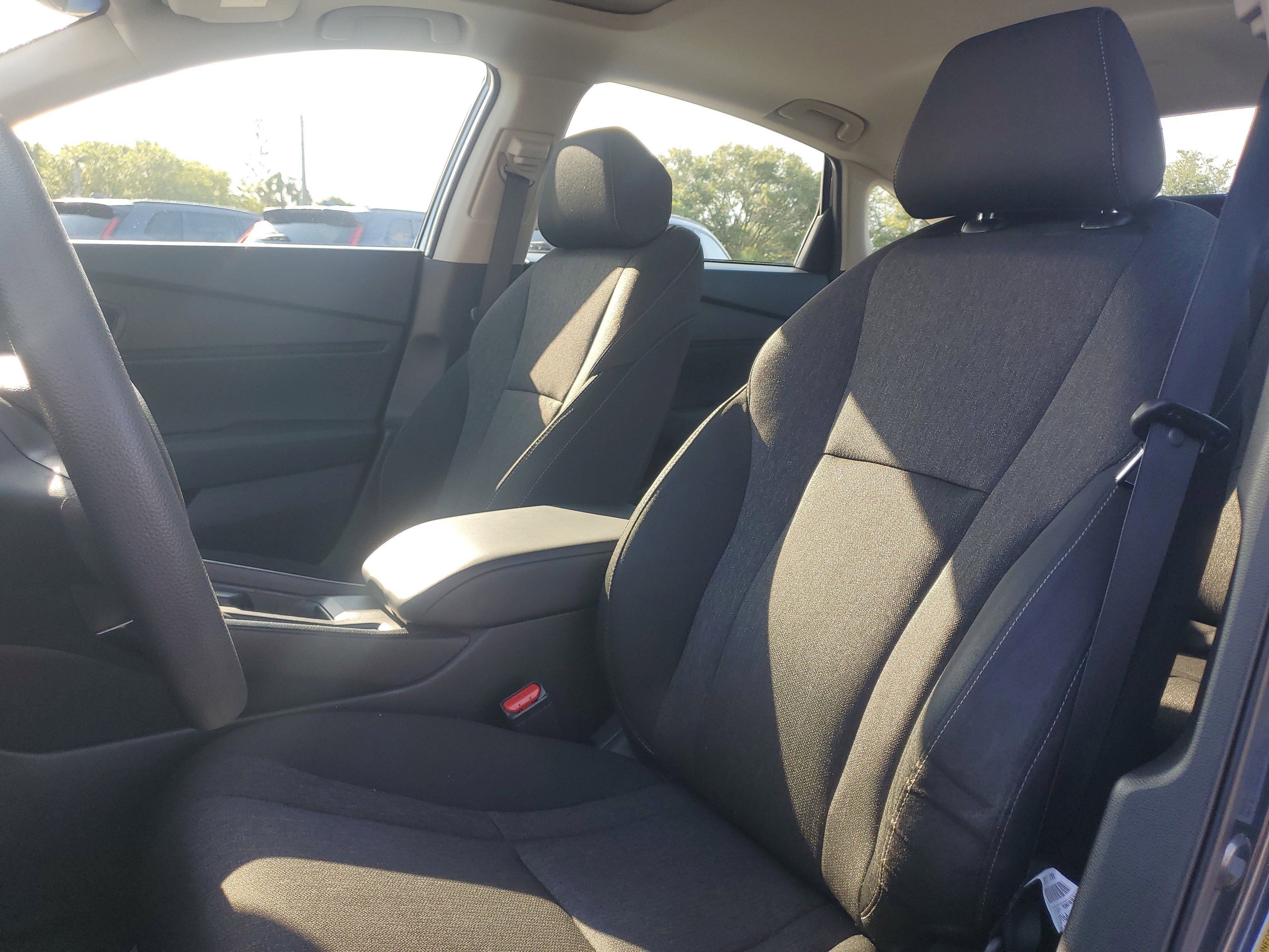 Used 2023 Honda Accord EX image 17