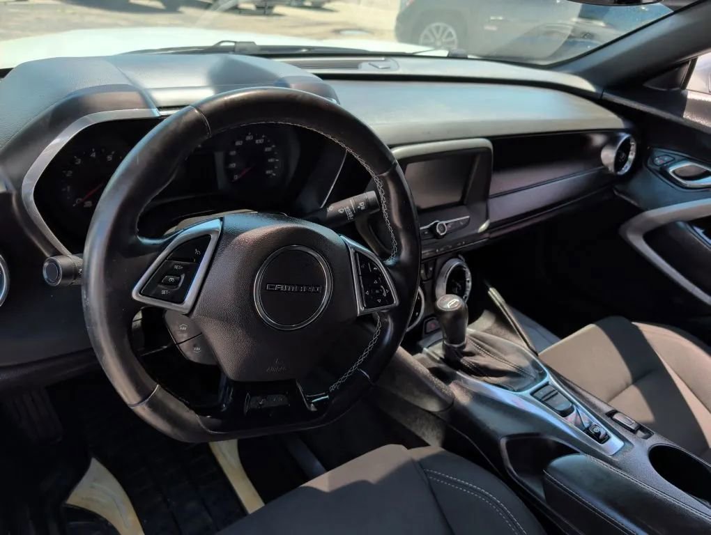 Used 2017 Chevrolet Camaro LT w/ RS Package RWD image 15