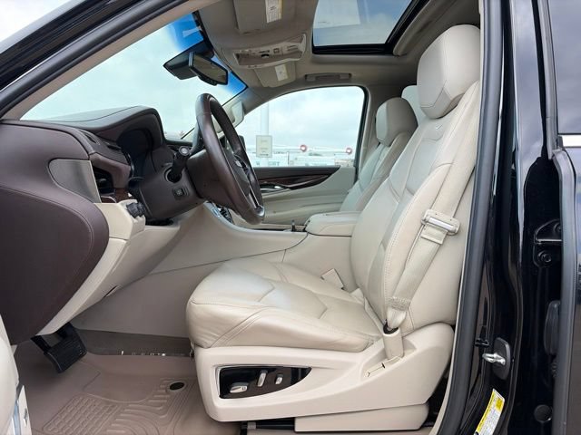 Used 2016 Cadillac Escalade ESV Premium AWD/4WD image 14