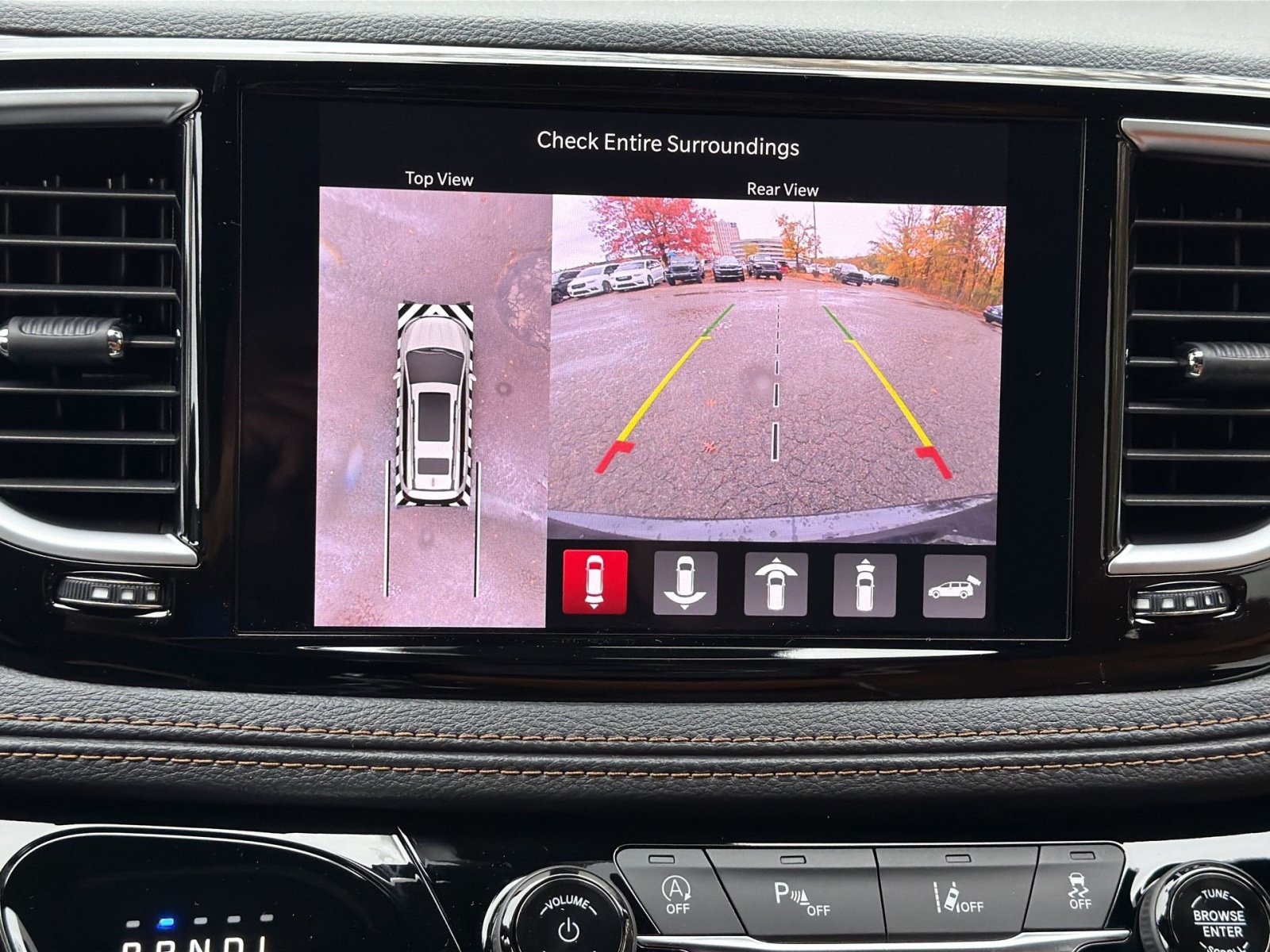 New 2026 Chrysler Pacifica Pinnacle FWD image 19